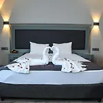 Grand S Otel
