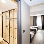 Grand S Otel
