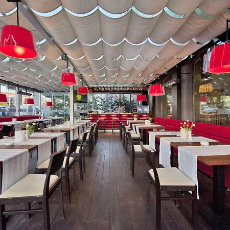 Hotel Grand S Istanboel