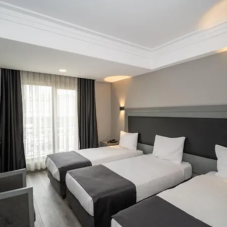 Grand S Hotel