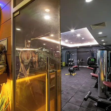 Grand S Hotell